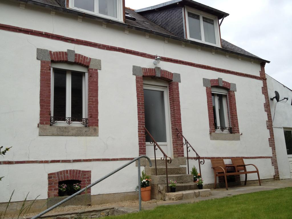 فيلا Ploumilliau House المظهر الخارجي الصورة